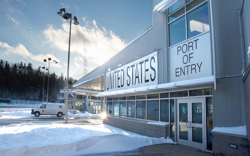 U.S. border crossing - photo: Matt Barnard – Pexels