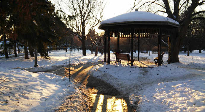 Westmount Park gazebo - winter