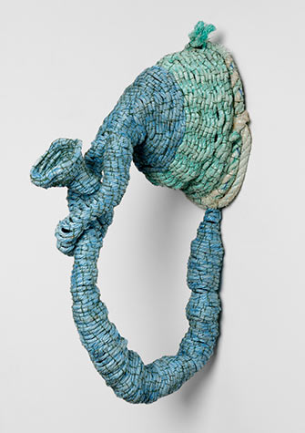 Sandra Smirle – Wrought : Une exposition sur la solidité, la structure et l’action humaine sur la transformation des Centre d'art contemporain Arts Sutton, du 29 mai au 29 juin 2025.